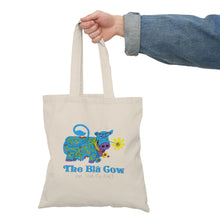 Lade das Bild in den Galerie-Viewer, Blü Cow Natural Tote Bag